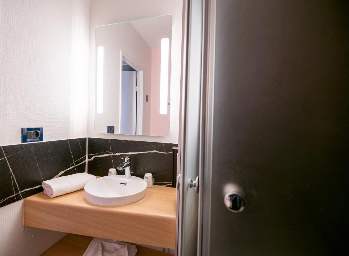 B&B Hotel Bordeaux Merignac Aeroport Exterior foto