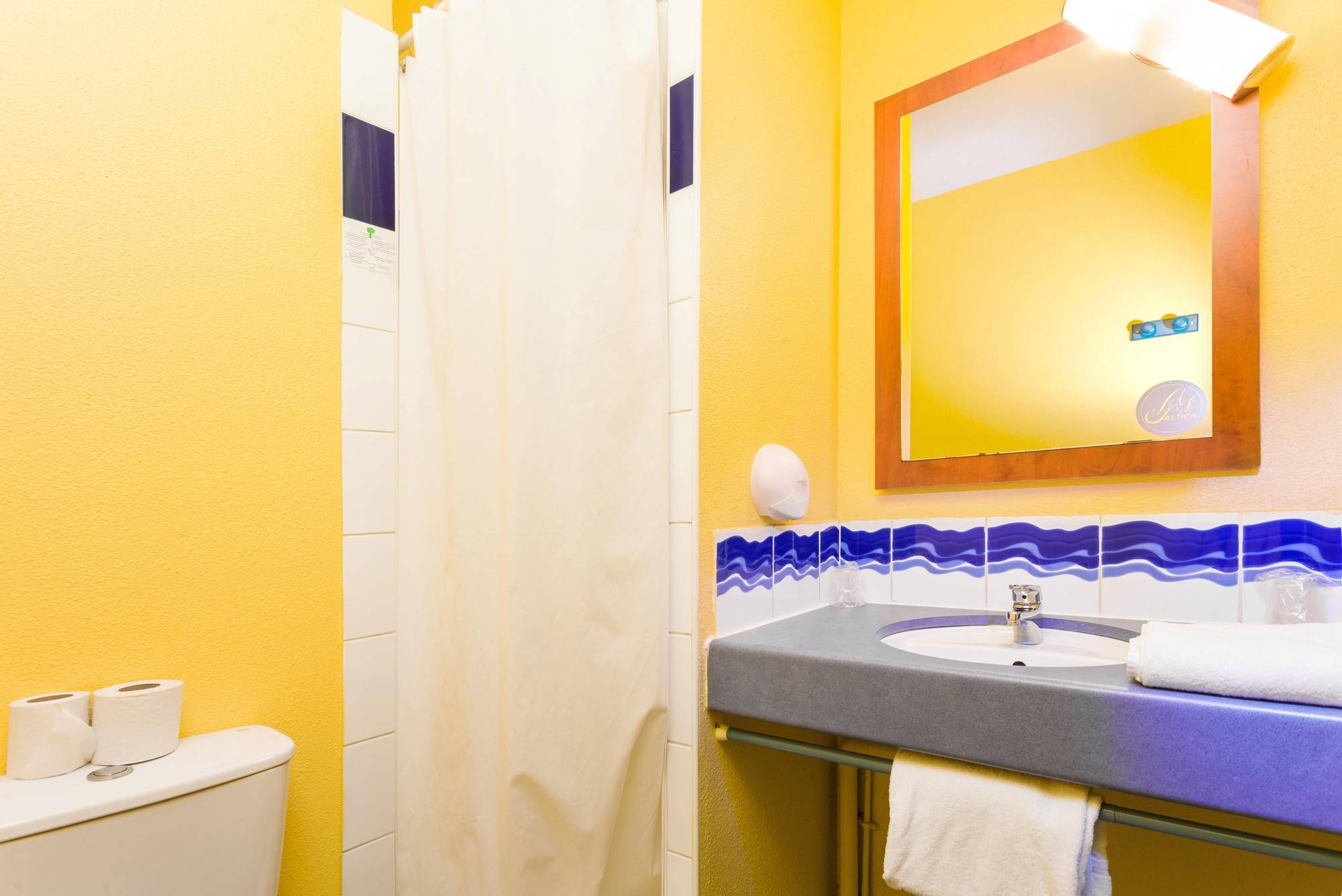 B&B Hotel Bordeaux Merignac Aeroport Exterior foto